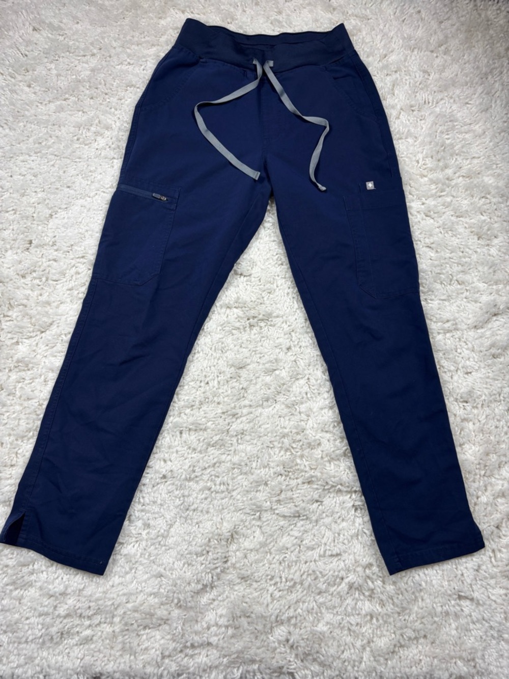 FIGS Yola Skinny Scrub Pants Women’s XS Navy Blue Yoga Waist Medical Cargo